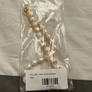 Tuckernuck pearl necklace